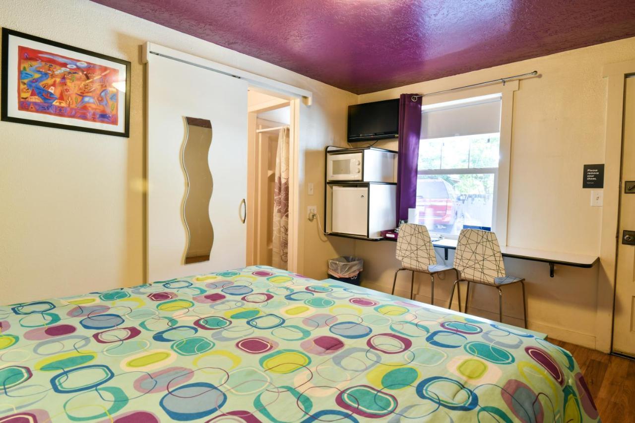 Lodge 7 - Downtown Location. Studio With Shared Hot Tub. Minutes To Arches N.P. Moab Kültér fotó